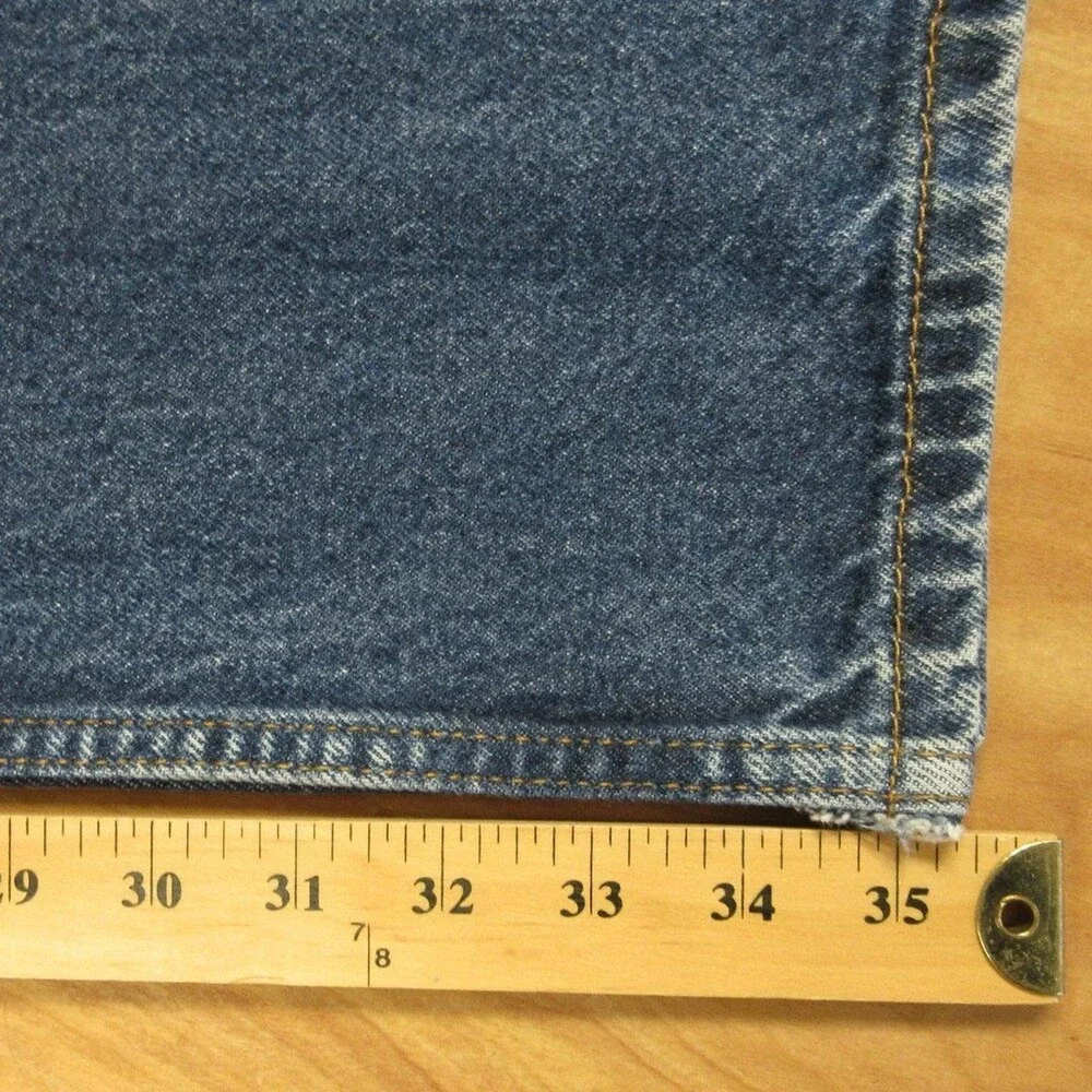 LEVI'S 550 Relaxed Fit Jeans Mens Sz 36x36 Slightly Baggy Non-Stretch Blue Denim